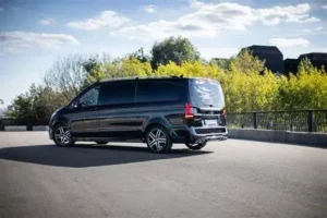 How Chauffeurs Add Value to Your Business Trips